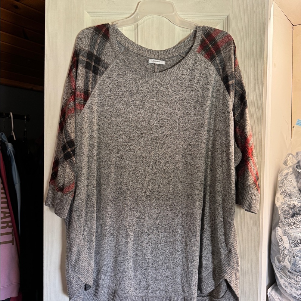 Maurices Gray Knit Top with Red & Black Plaid Sleeves